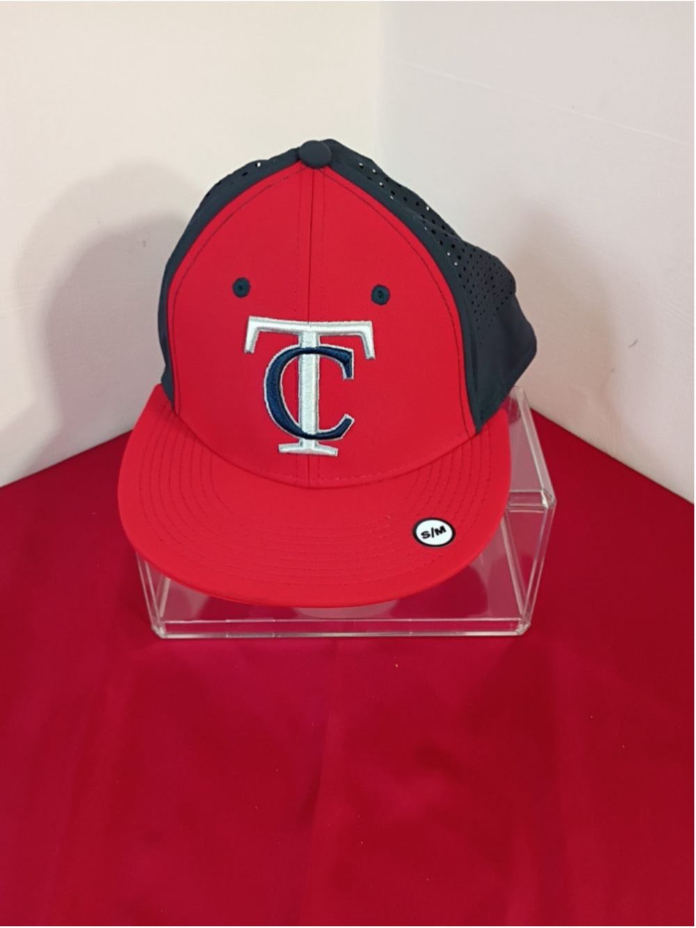 Minnesota Twins Hat Cap SZ S/M Red Brim Tri City Bombers EUC
